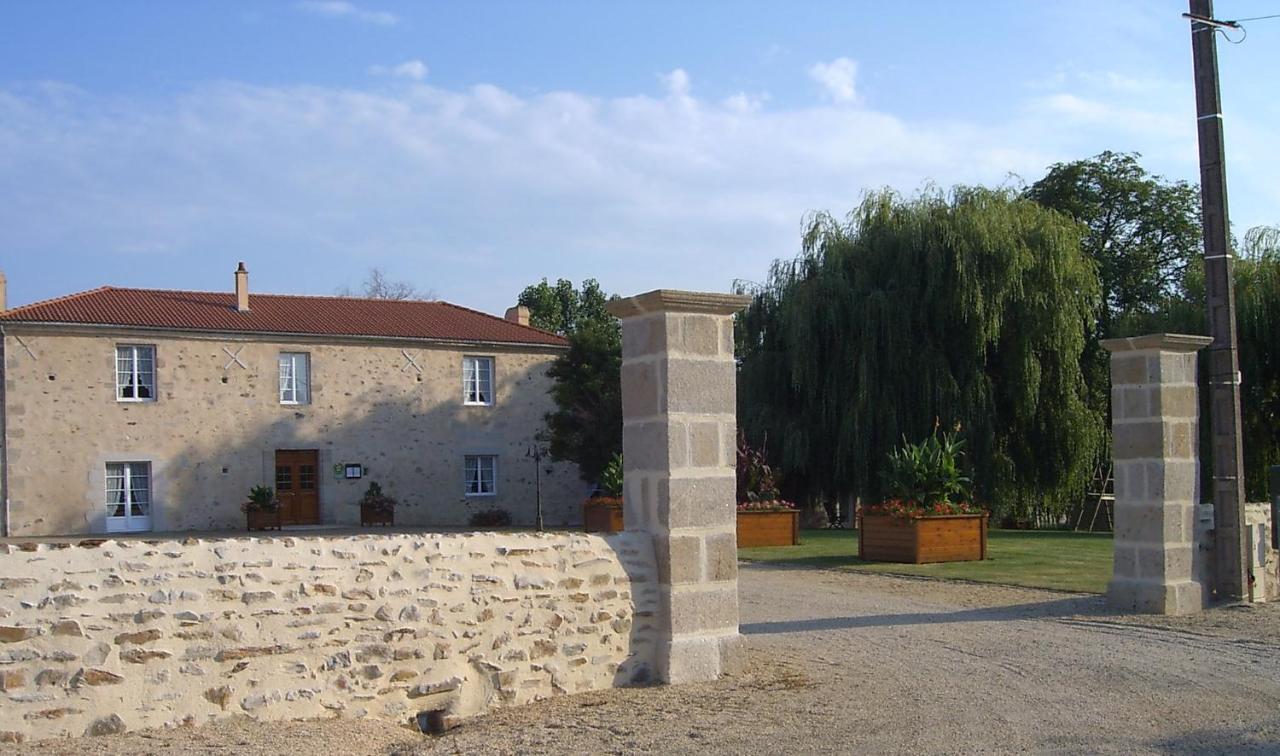 Le Logis du Château Vieillevigne Exterior foto